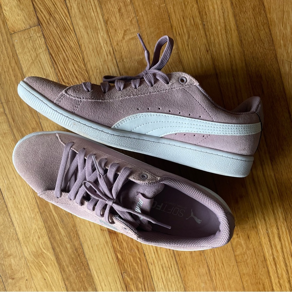 Puma Vikky Shoe - Women’s 9 - Lavender Suede